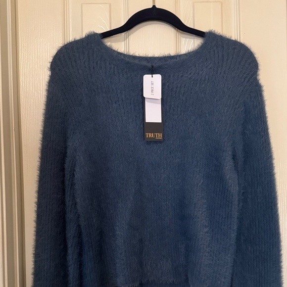 Truth Cozy Blue Women's Sweater - Picture 1 of 1